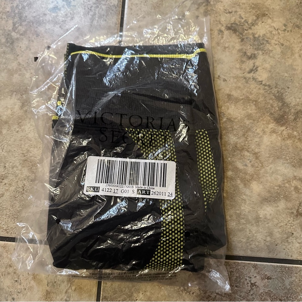 NWT PINK Victoria's Secret Black and Yellow Leggings